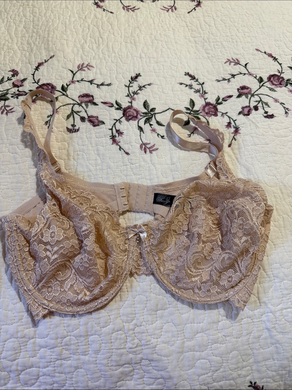 Smart & Sexy underwire beige lace Bra size 36DD
